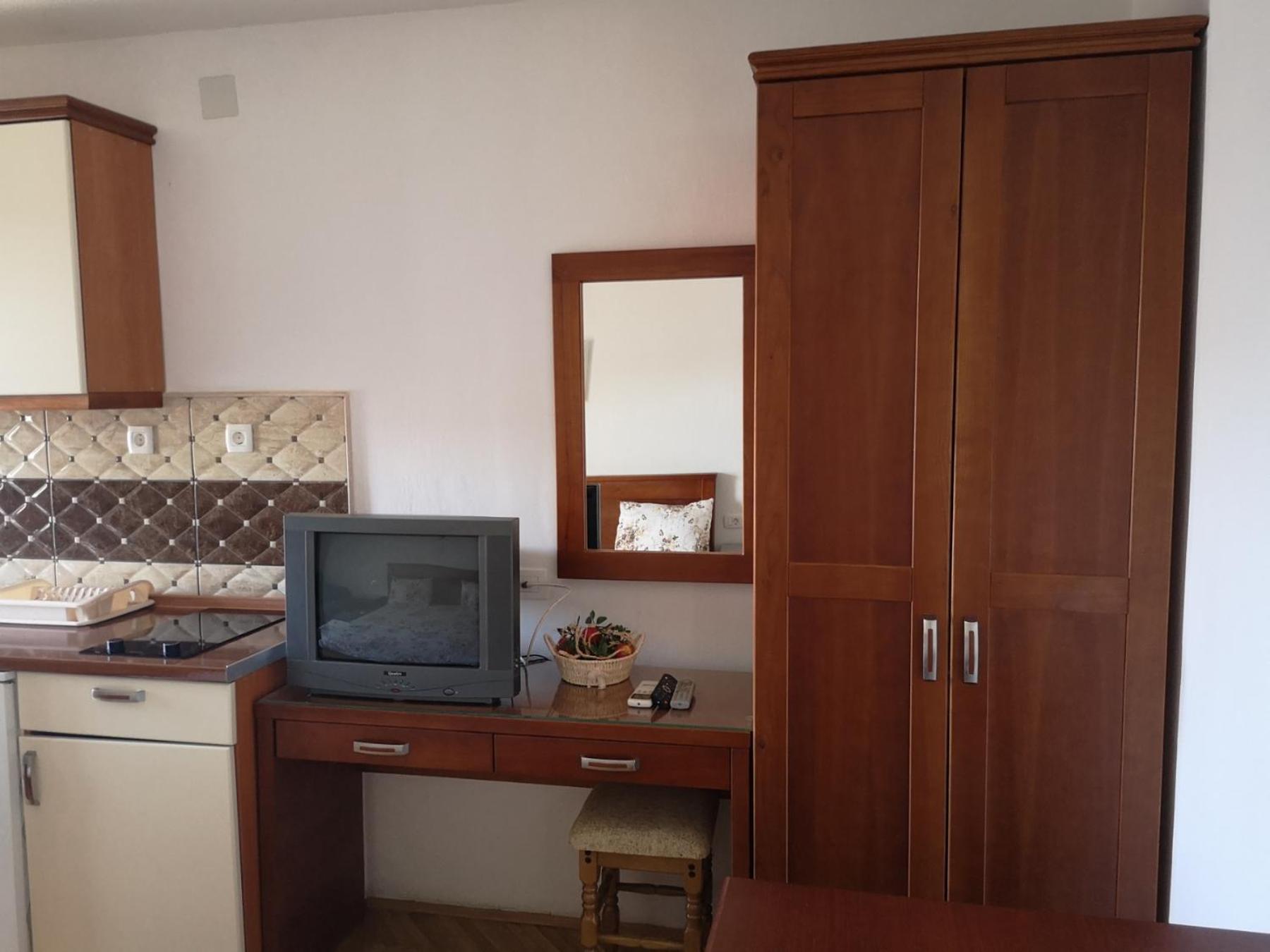 Apartmani Becici Rom bilde